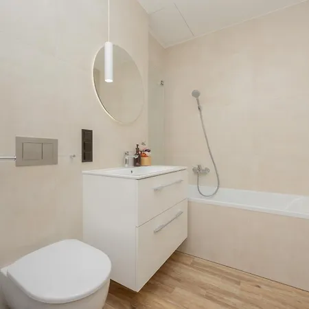 Apartamento Towarowa Towers By Solarento