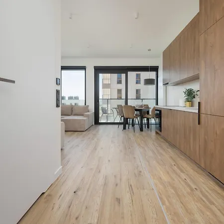 Διαμέρισμα Towarowa Towers By Solarento Βαρσοβία